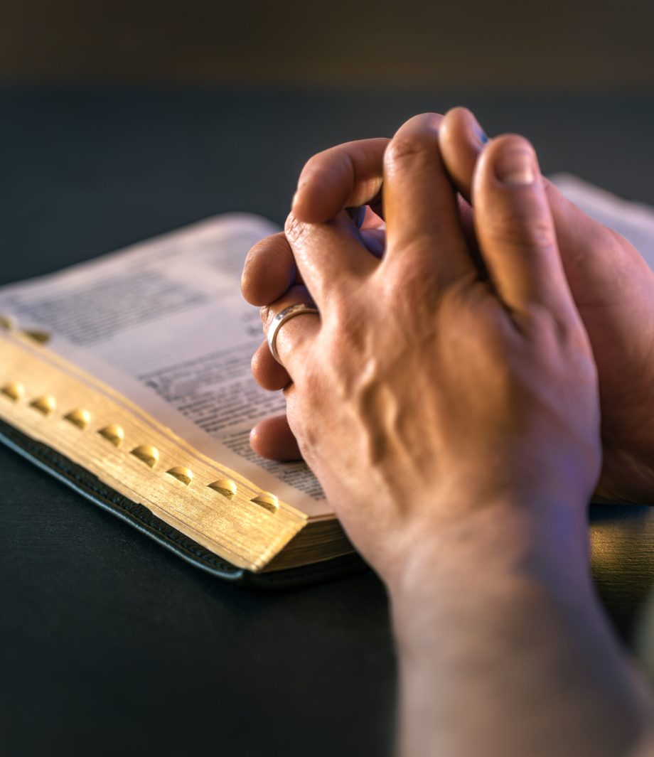 Hands on the Holy Bible. Prayer. Open Bible close-up. Religion concept. High quality photo. Christianity, prayer and Bible reading. SSUCv3H4sIAAAAAAAAA41PQY6DMAz8i88gkYa2wFeqHkLiUqtAqsRstUL5ex1KtdfNacYTz4xXIAcduJNSWumqdPZ8LJXCW9m3lSntua6x0Y09WQcFOMMIndK6ORxrdWhq3baVvAJ6E8lCtwKN4xI5GCY/QydKwNlh2CA6Yh/IjMJSAZENLxGjrAmz4j2IuvGv32XNcyko4XHpM0jFP2fXAsyAs/3N/ikXGdFscReRHi/GMO3Znu+5YobPQJbmYe8kp/jpg2fPeXdLYG8f5Pblzxl3kmnIWbA8R28cul1e+omYvzTgD+Hr73dK6Q2WC07dhAEAAA==